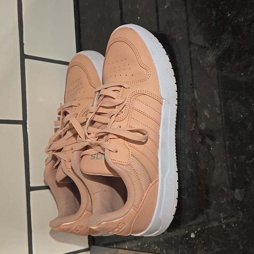 Adidas pink women's 9